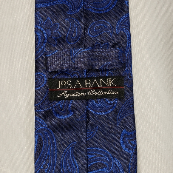 🌴 Men's Luxury Silk Tie By Jos A. Bank - Picture 3 of 6